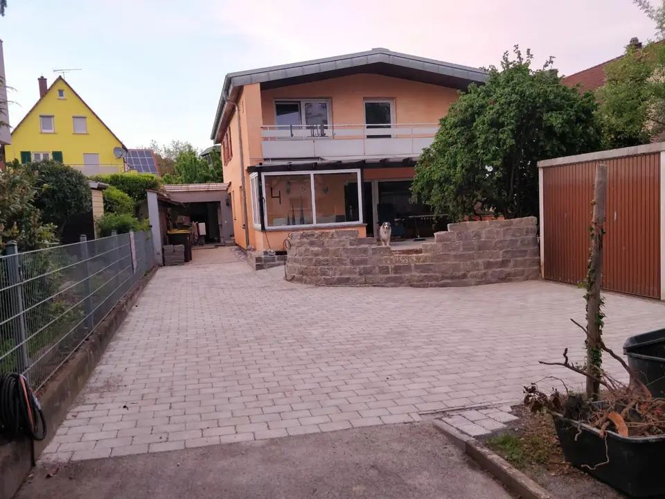 Hofpflaster & Natursteinmauer